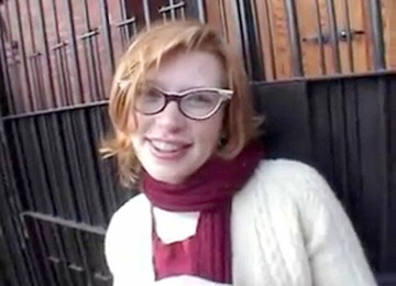 Nipple, Public Flashing, Natürliche Rothaarig