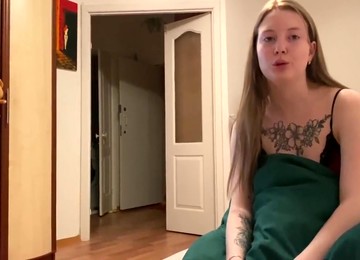 Homemade Blowjob And Footjob