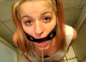 PervyPixie Gagged While Drinking Piss
