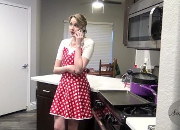 Competitive Step Son Fucks Mom - HUGE CREAMPIE - FULL VIDEO