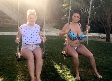 Erin & Helen Star's Swinging Island Diary - Erin Star - Scoreland
