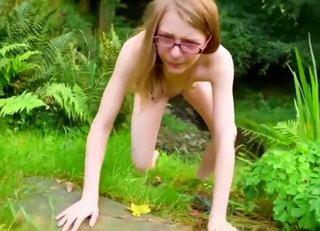 Cute Teen Pee 03