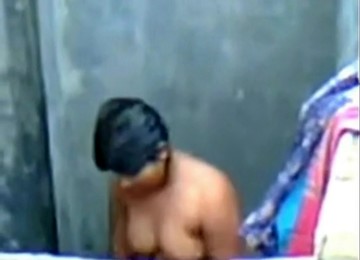 Barishal Girl Bathing After Masturbation