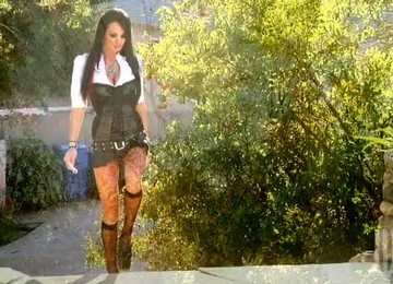 Alektra Blue Gets A Magical Bang