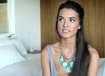 Joanie Brosas The Hot Bohemian Babe Shows Her Slim Body