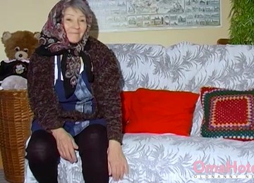 Amateur Mature Lady And Horny Grandma Enjoying Sexual Games Together