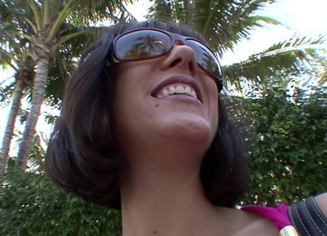 Sexy Babe Rides A Big Cock Cowgirl Style And Swallows Cum