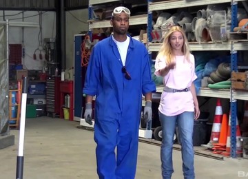 Blonde Ivey Passion Knows What A Horny Guy Wants From Her