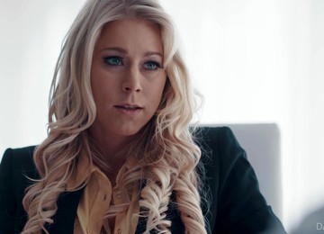 After Pussy Licking Katie Morgan Gets Her Cunt Fucked By Her Black Friend