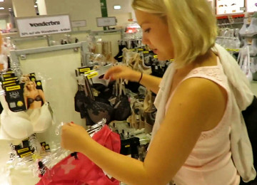 I Pop My Cock In And Out Of Her Throat Until She Gets A Facial