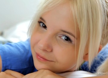 Monroe A - Blonde Angel