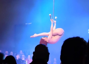 FRANKIE FATALE Pirates Of The Caribbean Full Strip Show Australia