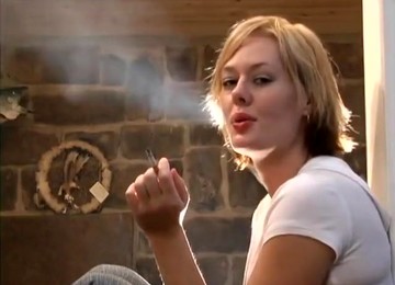 LMF Smoking - Alyssa