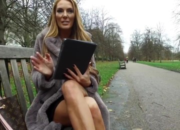 Elle Suce Mieux Que L Aspirateur, Stacey 40 Ans