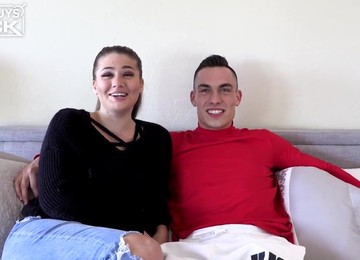 Young Couple Has Sex With Cum On Face - Amateur Hardcore