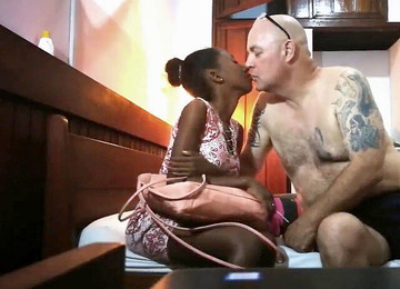 African Long, Ebony Anal, Africanas Niñas