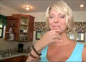 Horny, Brianna Beach, Cougar Mom Pose