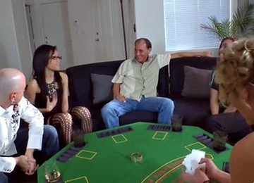 Zoey Holloway Has A Great Time While Being A Part Of An Orgy