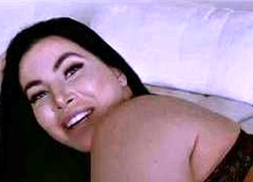 Stepmother Plays Truth Or Dare