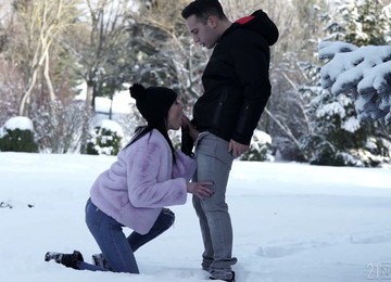 Beautiful Babe Lexi Layo Gives A Blowjob Outdoor And Gets Her Anus Banged Indoor