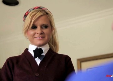 Kelly Surfer Comes To Her Teachers House For A Private Class