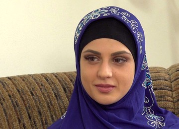 Mia Trejsi & Steve Q In Guy Punishes Muslim Tenant Who Doesn't Pay - Porncz