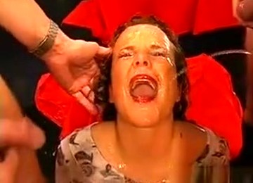 Lesbos Receives Group Pissing