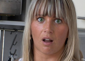 Christina Lee Seduced By A Man For An Amazing Sexual Experience