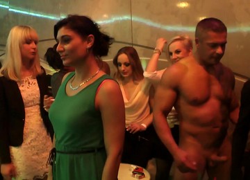 Naughty Chicks Take Turns At Playing With Cocks At The Party