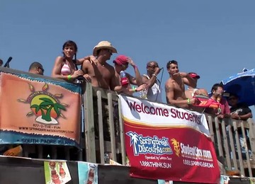 Amateur Bitches Wearing Bikinis Flash Their Tits On A Beach