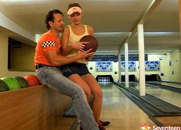 Luminous And Sexy Teen Gets Drilled Hardcore By A Sex-starved Cock