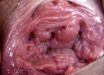 Pee Pee Pee - Small Titties