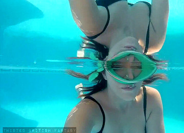 Swim, Underwater Free Divers, Unterwasser