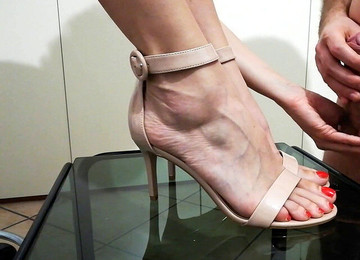 Heels, Ejaculation Chaussures, Shoes Feet