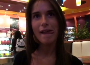 Check Out The Hottest Amateur Chick In The Fast Food Place