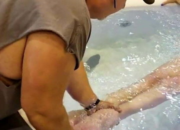 Sexy Mature Polio Lady