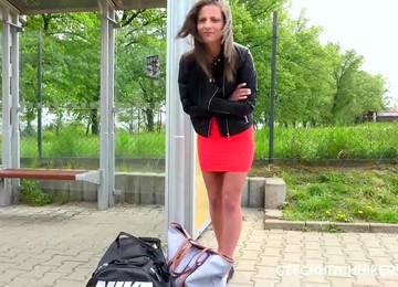 Nicolette Noir Is Fucking A Stranger In His Car, In The Middle Of The Day