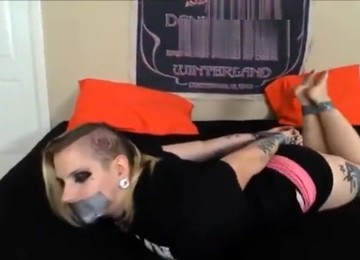 Chubby Goth Babysitter