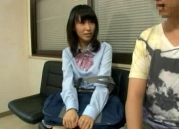 Teen Japanese Model Pays A Sexy Vistit To Her Gyno