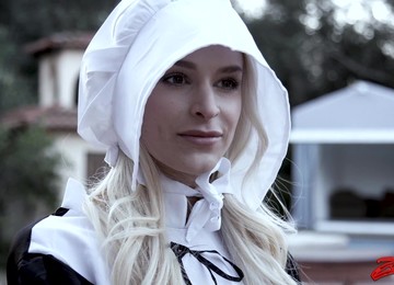 Shy Blonde Chick Emma Hix Drops Her Clothes To Be Fucked By A Stud