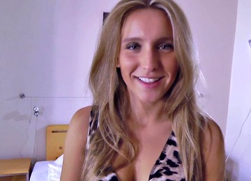 Sexy Nude Model Banged Hard - Blondie