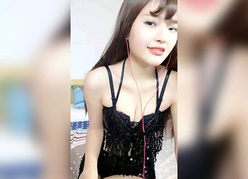 Cina Dress, Japanese Changing Room