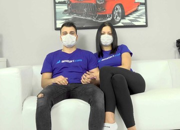 Don Diego & Julia Parker In The Horny Couple Is Not Afraid Of Coronavirus - Porncz