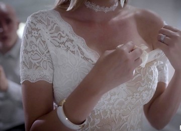 Beautiful Secretary Brett Rossi Finally Gives Her Boss What He Desires For A Long Time