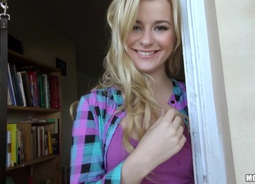 Blonde Babe With A Great Body Enjoying A Mind-Blowing Doggy Style Fuck