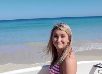 Marvelous Teen Gets Orgasm In Car Fucking Reality Pov