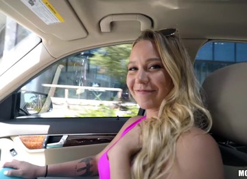 Juicy Blonde In Pink Pleases Her Man In Front Of The Camera