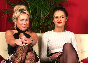 Spycam, Filthy, Chat