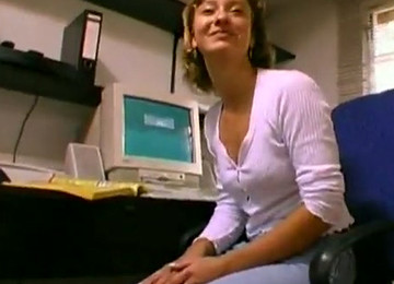 Magnetic Shy Babe Gets Seduced By Camera Dude In The Office