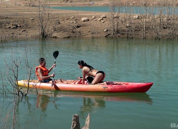 Brunette Cutie Lady Dee Wants To Suck And Fuck By The Lake
